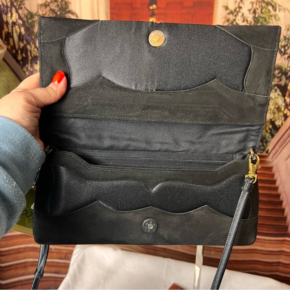 NWT OOVOO Black Suede Satin Floral Embroidered Women's Bag, beautiful - Picture 9 of 10